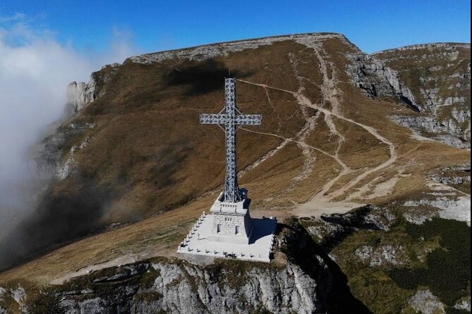 Hiking in Bucegi Mountains in the Carpathians, Private tour - Bucegi Mountains and the Plateau: Sphinx, Babele, and Kogainon