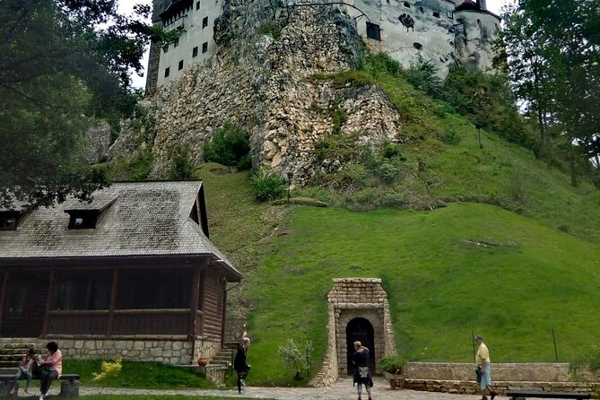 Libearty Bear Sanctuary and Dracula's Castle - Day Tour from Bucharest - The Role of Your Guide: Why Names Like Alex and Florin Keep Popping Up