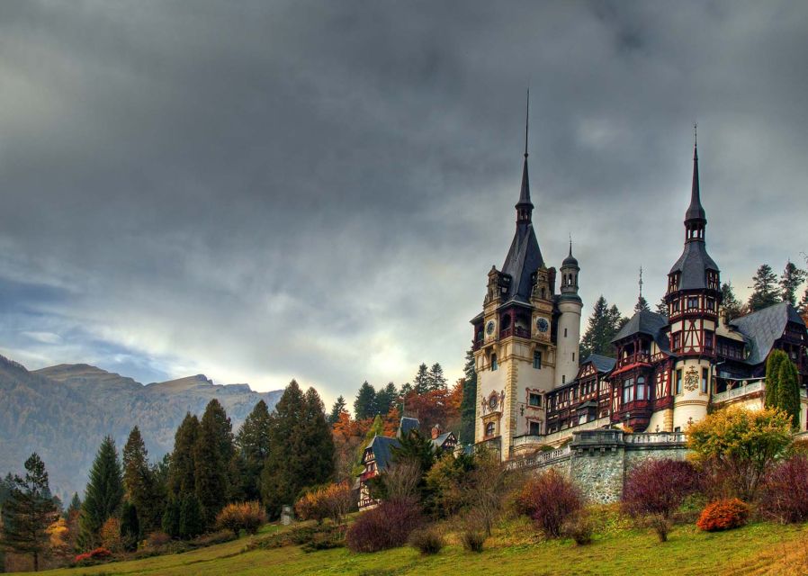 Peles & Cantacuzino Castles: Gourmet Wine & Cultural trip - Who should book this tour, and who should not