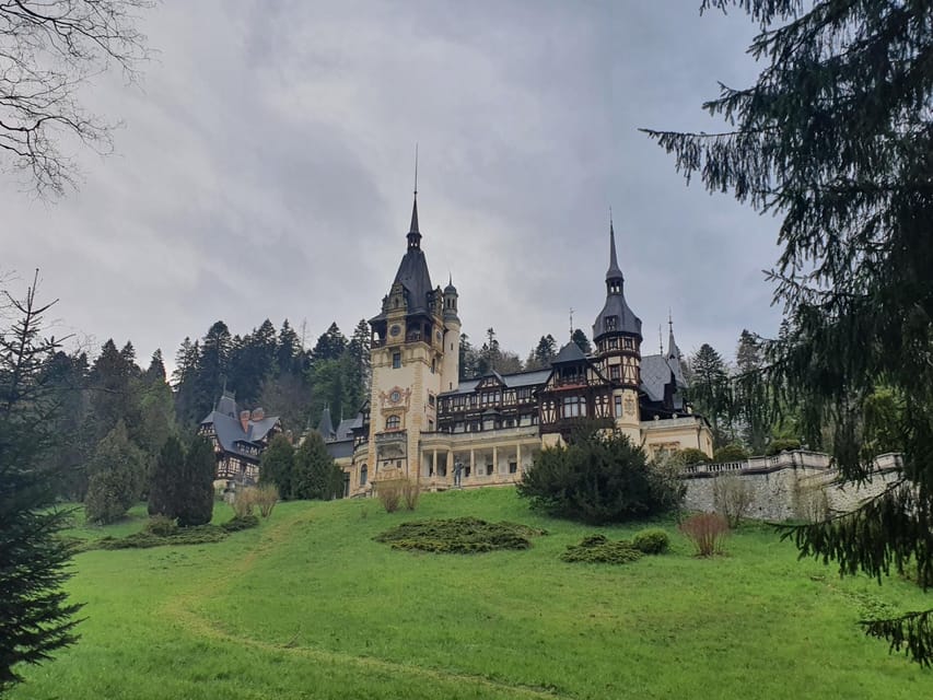 Peleș Castle, Bran Castles and Brasov City - Private Tour - Who This Private Tour Works Best For
