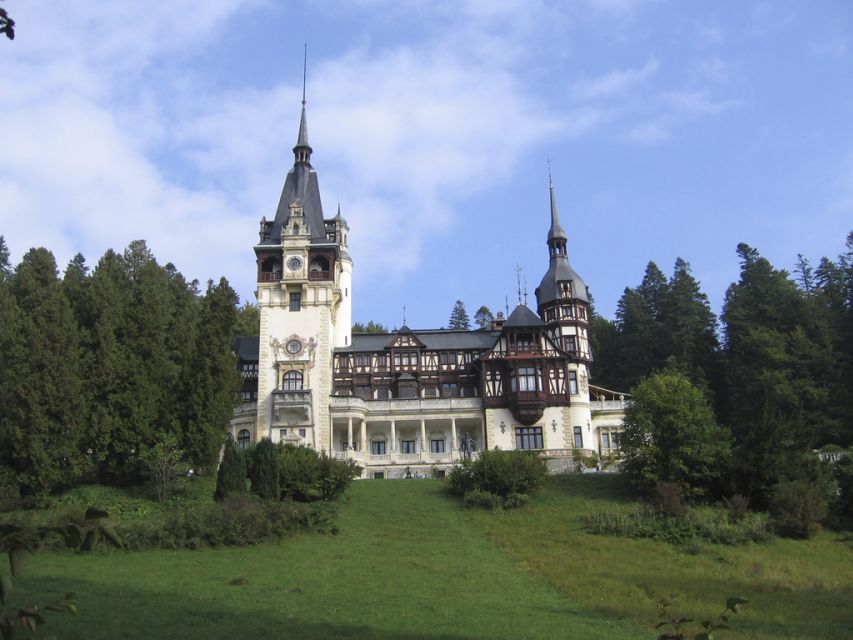 Peles, Dracula's Castles & Brasov: Private Day Trip & Pickup - Getting from Bucharest without it feeling like a grind