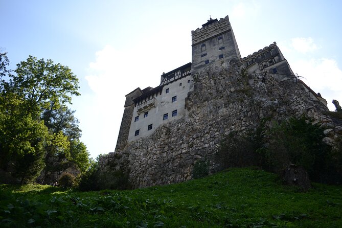 Private Day Tour: Dracula's Castle and Peles Castle - Brasov Council Square break: the sanity saver between castles