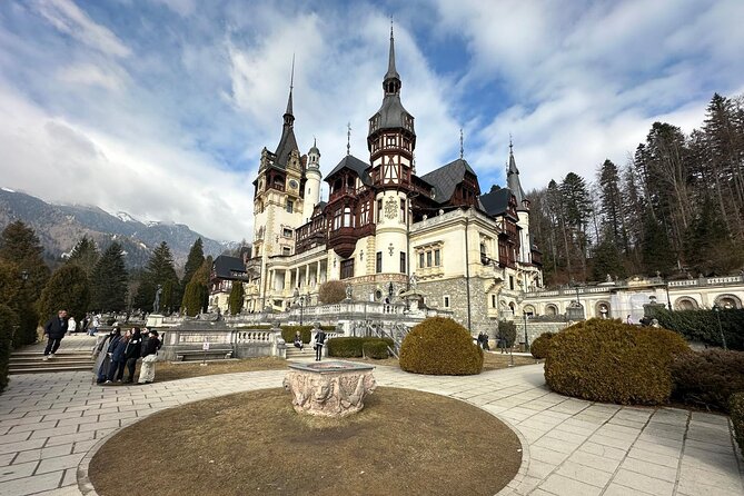 Private Day Trip from Bucharest: Dracula’s Castle, Peles & Brasov - Peleș Castle: Neo-Renaissance royal residence with serious wow factor