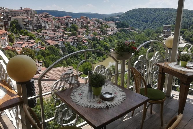 Private Day Trip to Bulgaria and Veliko Tarnovo from Bucharest - Lunch, Shopping, and the Extras You Must Budget