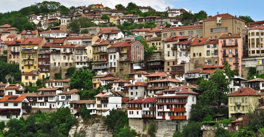 Private Day Trip to Medieval Bulgaria from Bucharest - The Guide Makes the Day: What to Expect From the Human Side