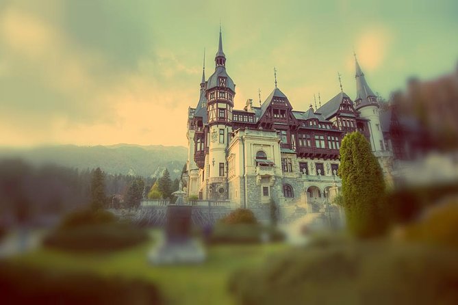 Private Day Trip to Peles and Bran from Bucharest - Peles Castle in Sinaia: beauty, details, and the closure backup