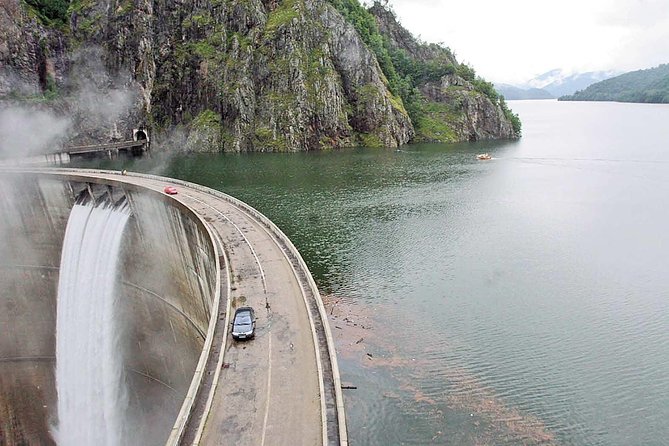 Private Day Trip True Castles of Vlad Dracula and Transfagarasan Road - Vidraru Dam: when the day turns from Dracula to engineering