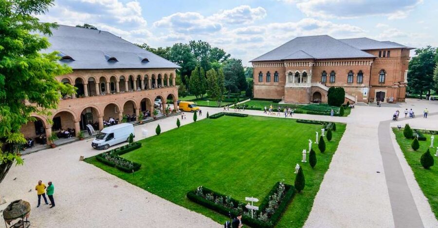 Private Half Day Trip to Snagov Monastery & Mogosoaia - Mogosoaia Palace: Romanian style, palace grounds, and the Monday reality