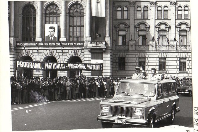Private Tour -The Last Day of Nicolae Ceaușescu in a Romanian Car - Comfort and practical expectations in a classic-car day
