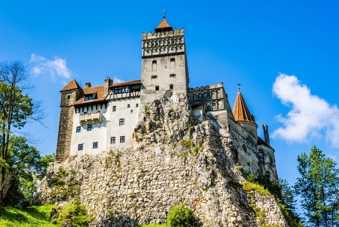 Private tour to Bran Dracula's Castle and Peleș Royal Castle - Guide Quality Is the Real Difference on This Route