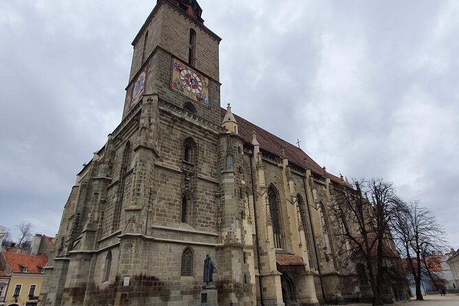 Private Tour to Peles and Dracula's Castle - Day trip from Bucharest - Fully Narrated, Private by Design (and Why That Matters)