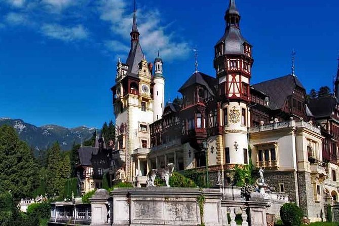 PRIVATE Trip to Dracula's Castle and Peles Castle from Bucharest - Entering The Day: 7:30 AM Pickup and a Realistic 12-Hour Rhythm