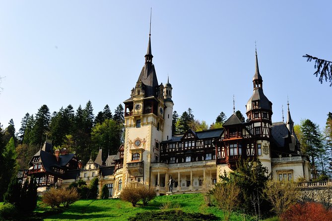 Royal Delights - Sinaia with Peles Palace and Gardens Day Trip from Bucharest - How long you’ll be on your feet, and comfort tips