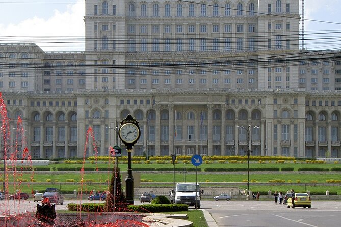 Skip the Line Ticket of the Palace of Parliament in Bucharest - What the Interior Highlights Feel Like in Person