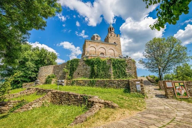 Small-Group Day Trip to North Bulgaria - Arbanasi in 30 Minutes: A Quick, Charming Village Detour