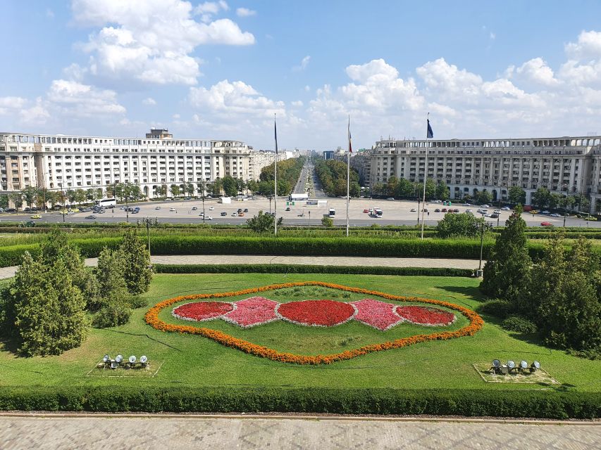 Snagov Monastery, Ceaușescu Mansion, & Village Museum - 6h - Calea Victoriei, Victory Avenue: Royal Splendor Meets Communist Reality