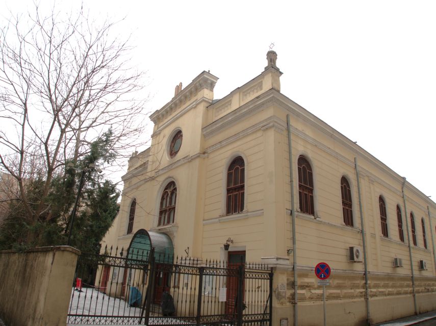 The Jewish heritage of Bucharest - half day walking tour - Why Bucharest Jewish Heritage still feels real on foot