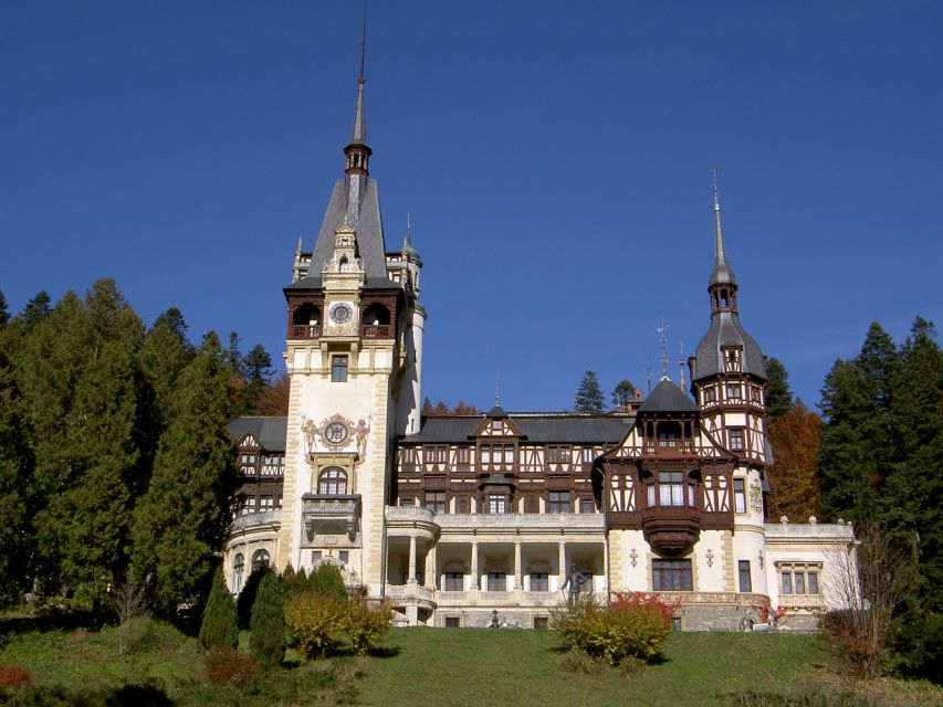 Transylvania: Cultural Full-Day Trip by Minivan - When to go, closures, and planning around Mondays
