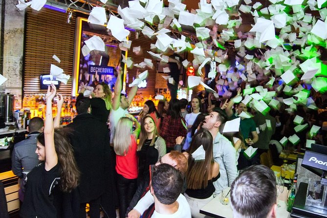 VIP Party in Bucharest - The Ultimate Nightlife Experience - The host factor: why the best part is staying together