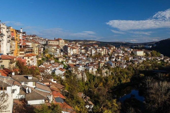 Visit Bulgaria - Veliko Tarnovo Medieval Fortress - Private tour from Bucharest - Tsarevets Fortress: medieval power on a hilltop with real payoff